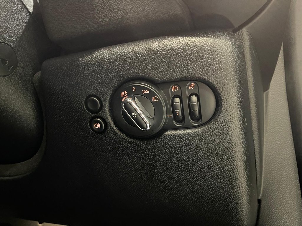 Used MINI Hatch 2022 for sale - 76740556: Photo 24