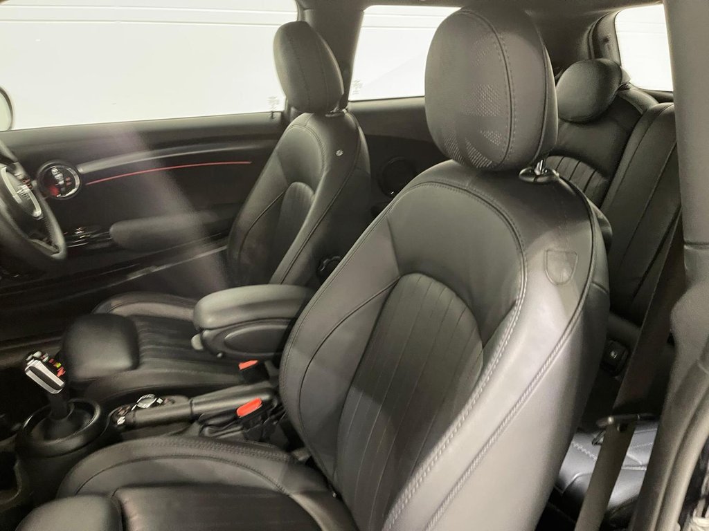 Used MINI Hatch 2022 for sale - 76740556: Photo 31