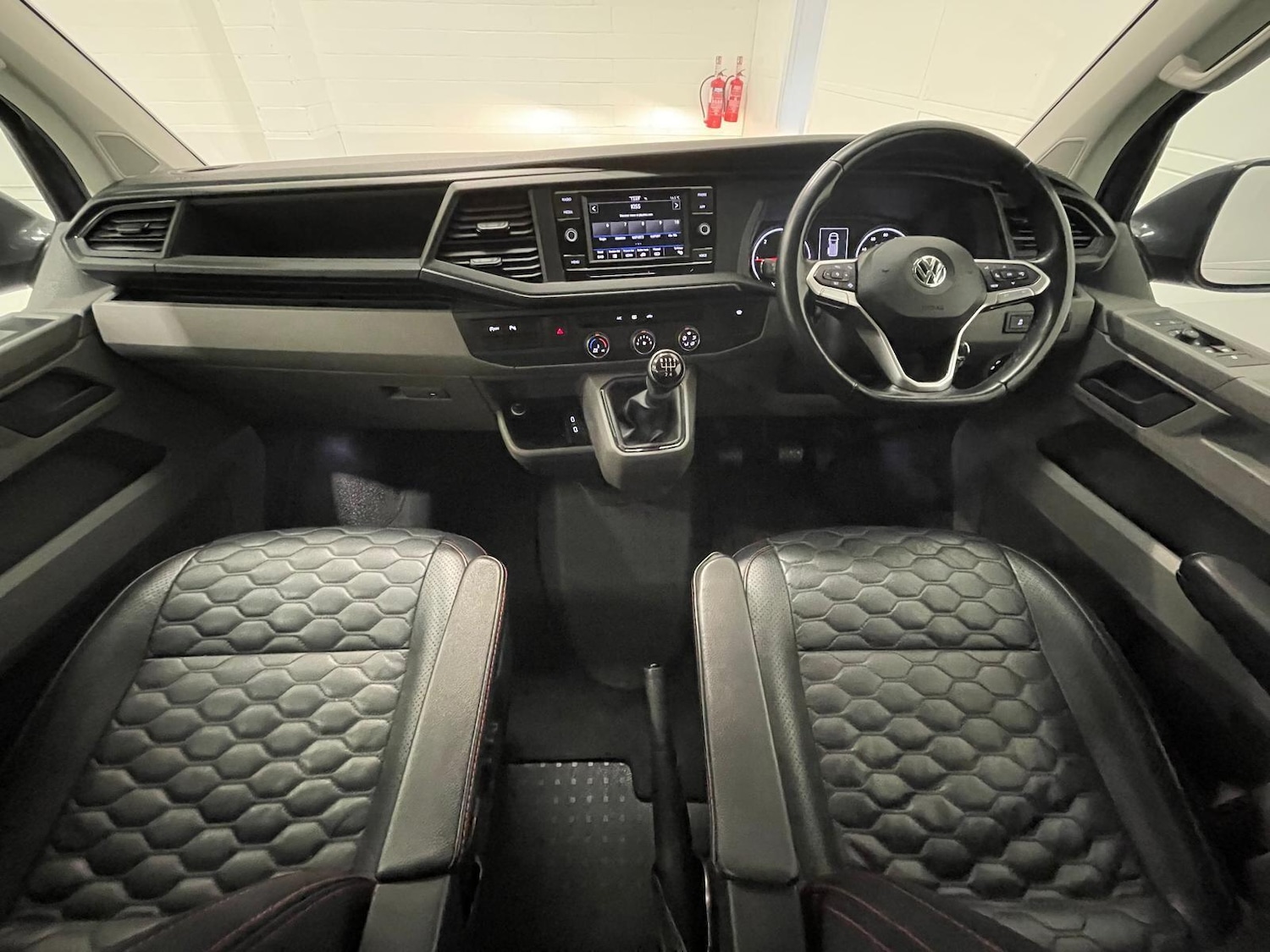 Used Volkswagen Transporter 2020 for sale - 76398405: Photo 31