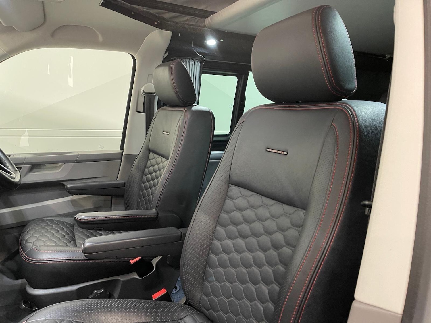 Used Volkswagen Transporter 2020 for sale - 76398405: Photo 33