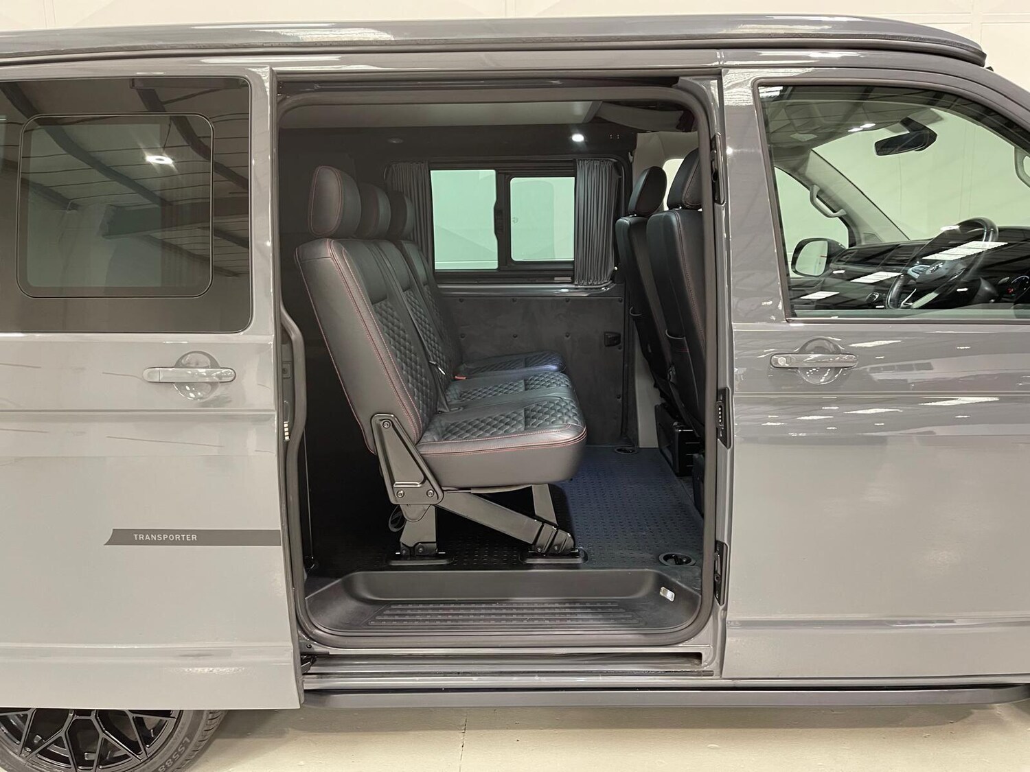 Used Volkswagen Transporter 2020 for sale - 76398405: Photo 36