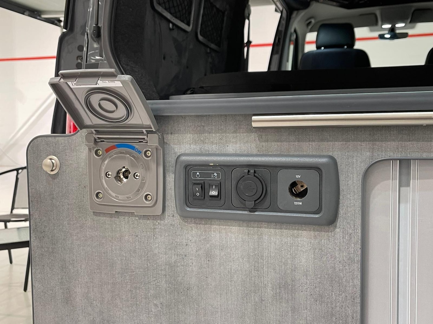 Used Volkswagen Transporter 2020 for sale - 76398405: Photo 80