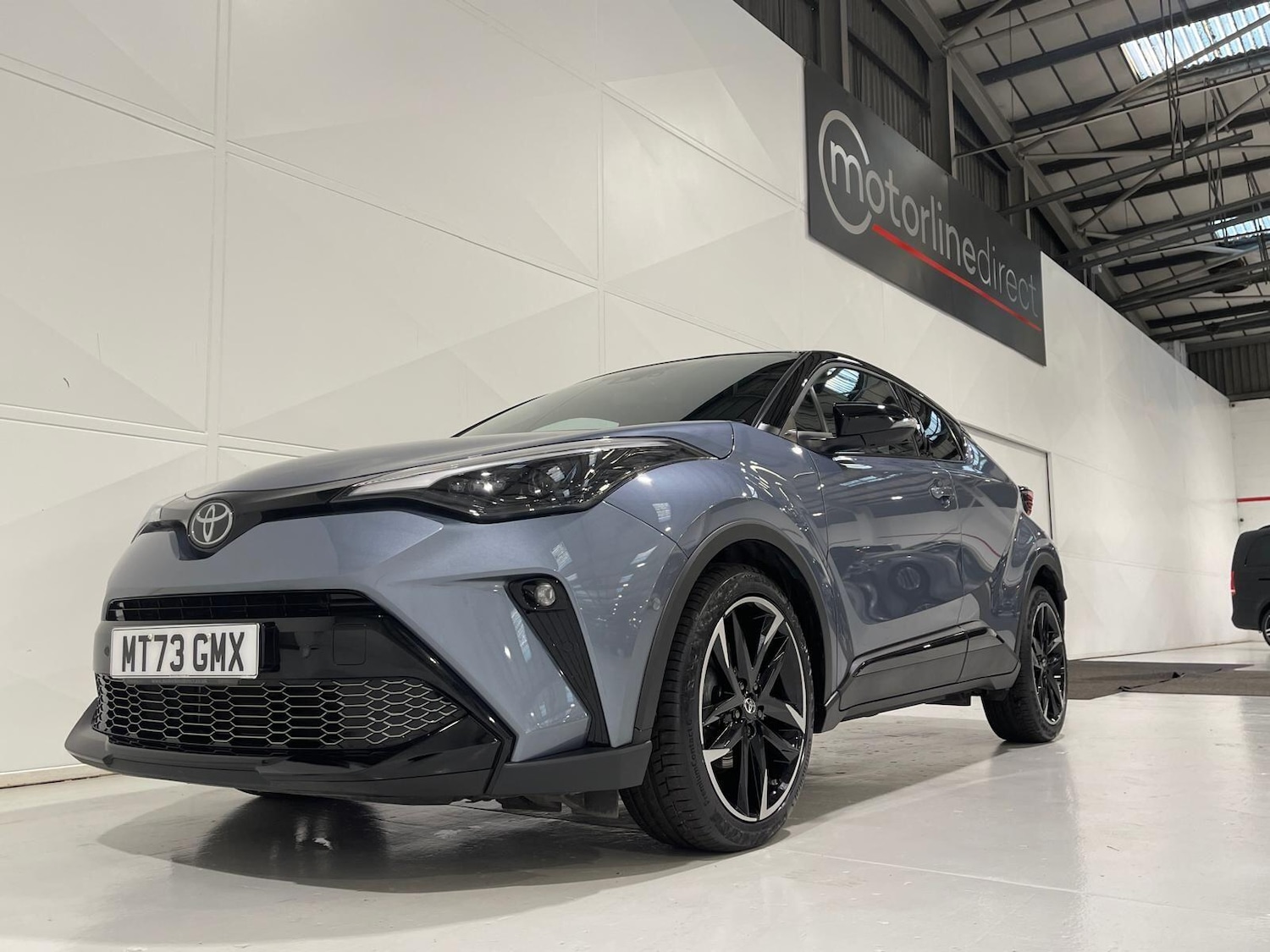 Used Toyota C-HR 2023 for sale - 76399302: Photo 40