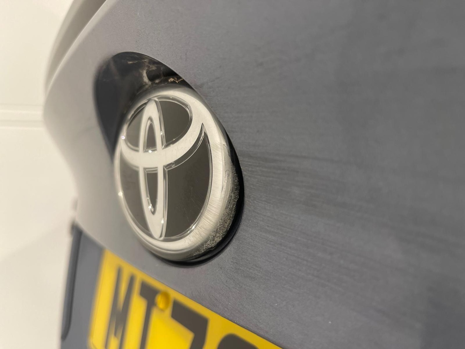 Used Toyota C-HR 2023 for sale - 76399302: Photo 44