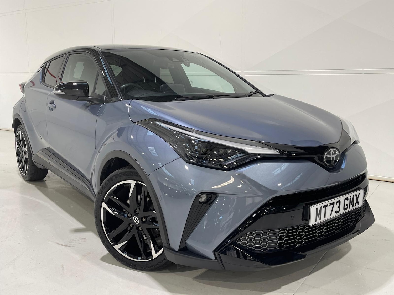 Used Toyota C-HR 2023 for sale - 76399302: Photo 60