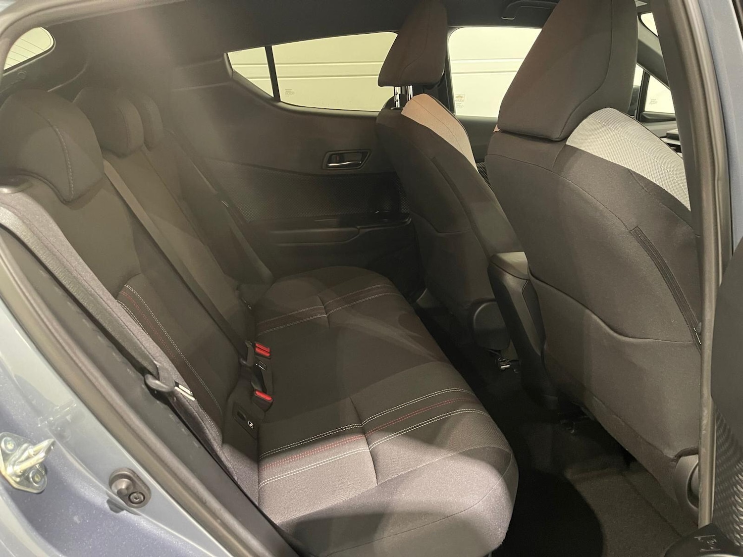 Used Toyota C-HR 2023 for sale - 76399302: Photo 91