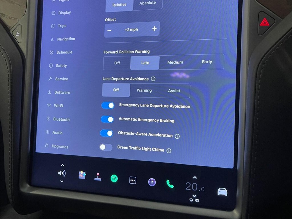 Used Tesla Model X 2020 for sale - 76481624: Photo 16