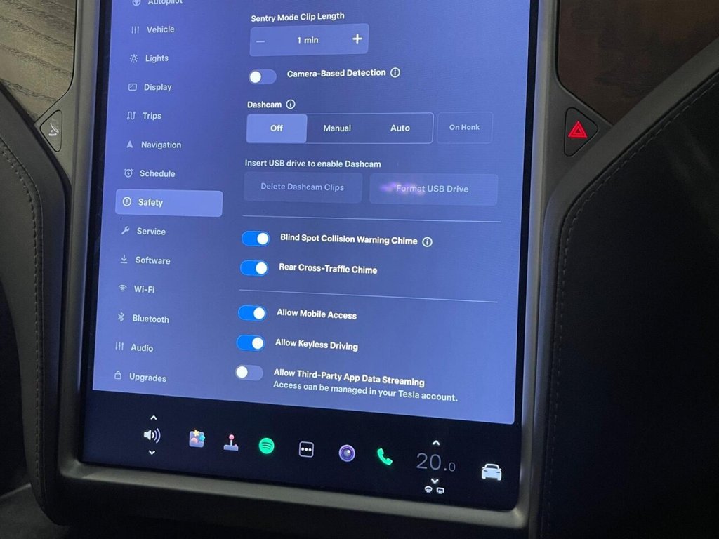 Used Tesla Model X 2020 for sale - 76481624: Photo 24