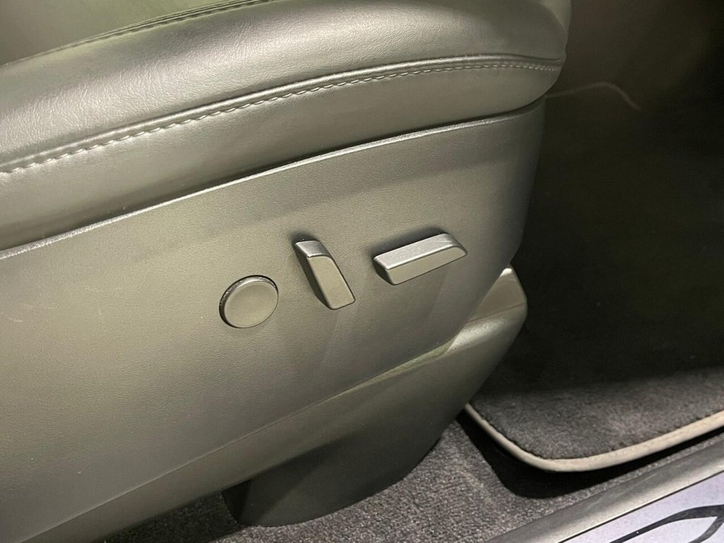 Used Tesla Model X 2020 for sale - 76481624: Photo 33