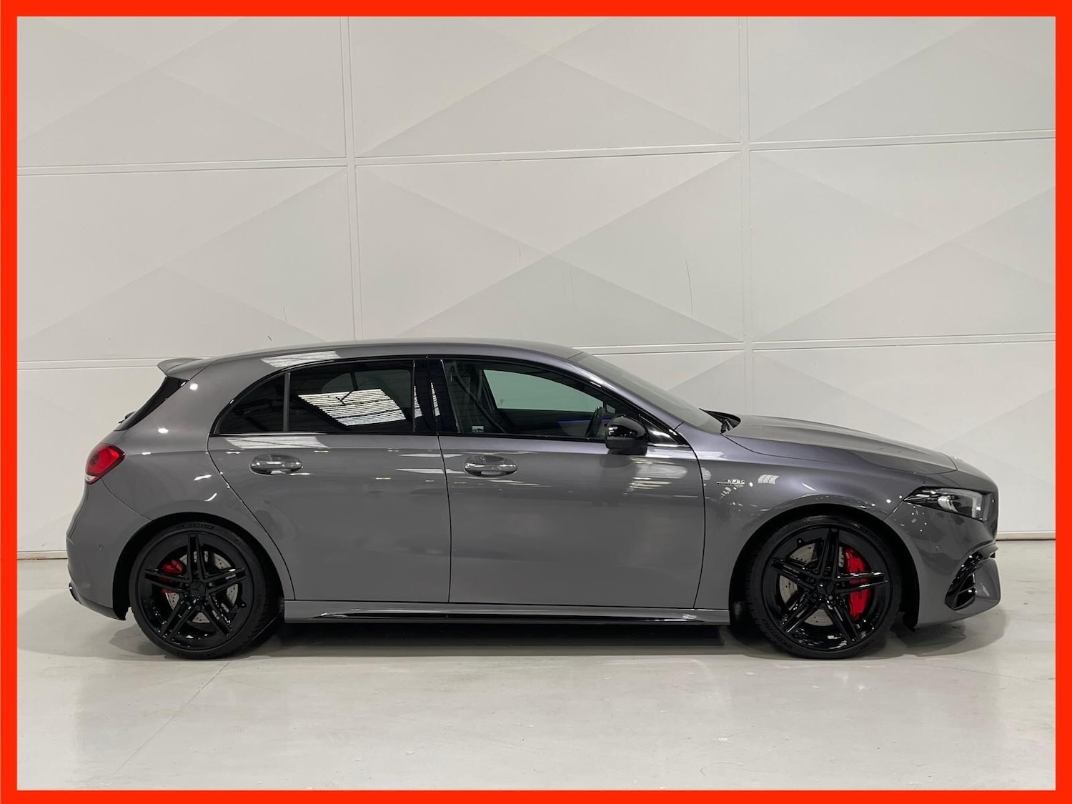 Used Mercedes-Benz A-Class 2020 for sale - 76398217: Photo 2