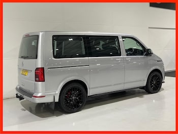 Used Volkswagen Caravelle 2020 for sale - 76397902: Photo