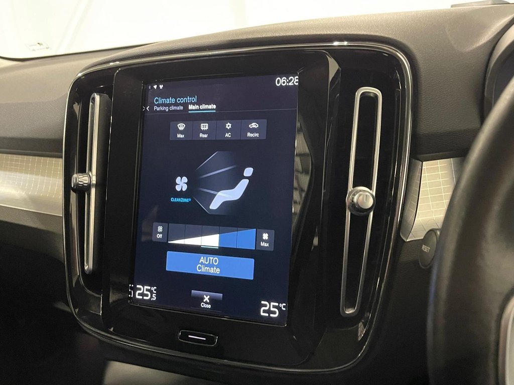 Used Volvo XC40 2020 for sale - 76923141: Photo 14