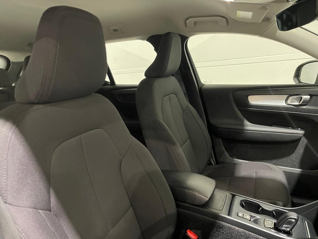 Used Volvo XC40 2020 for sale - 76923141: Photo 24