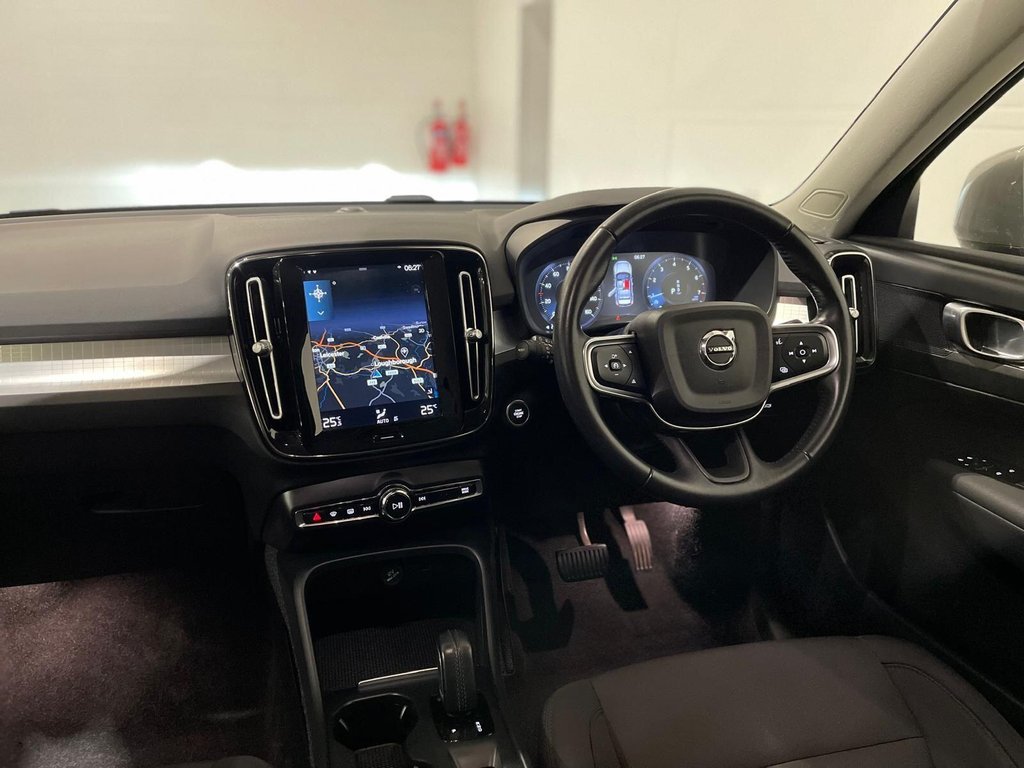 Used Volvo XC40 2020 for sale - 76923141: Photo 28
