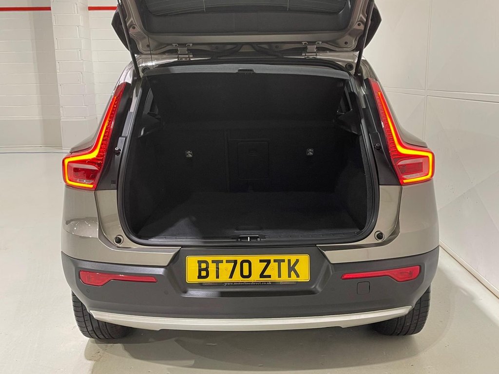 Used Volvo XC40 2020 for sale - 76923141: Photo 45