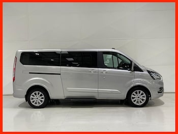 Used Ford Tourneo Custom 2020 for sale - 76481586: Photo