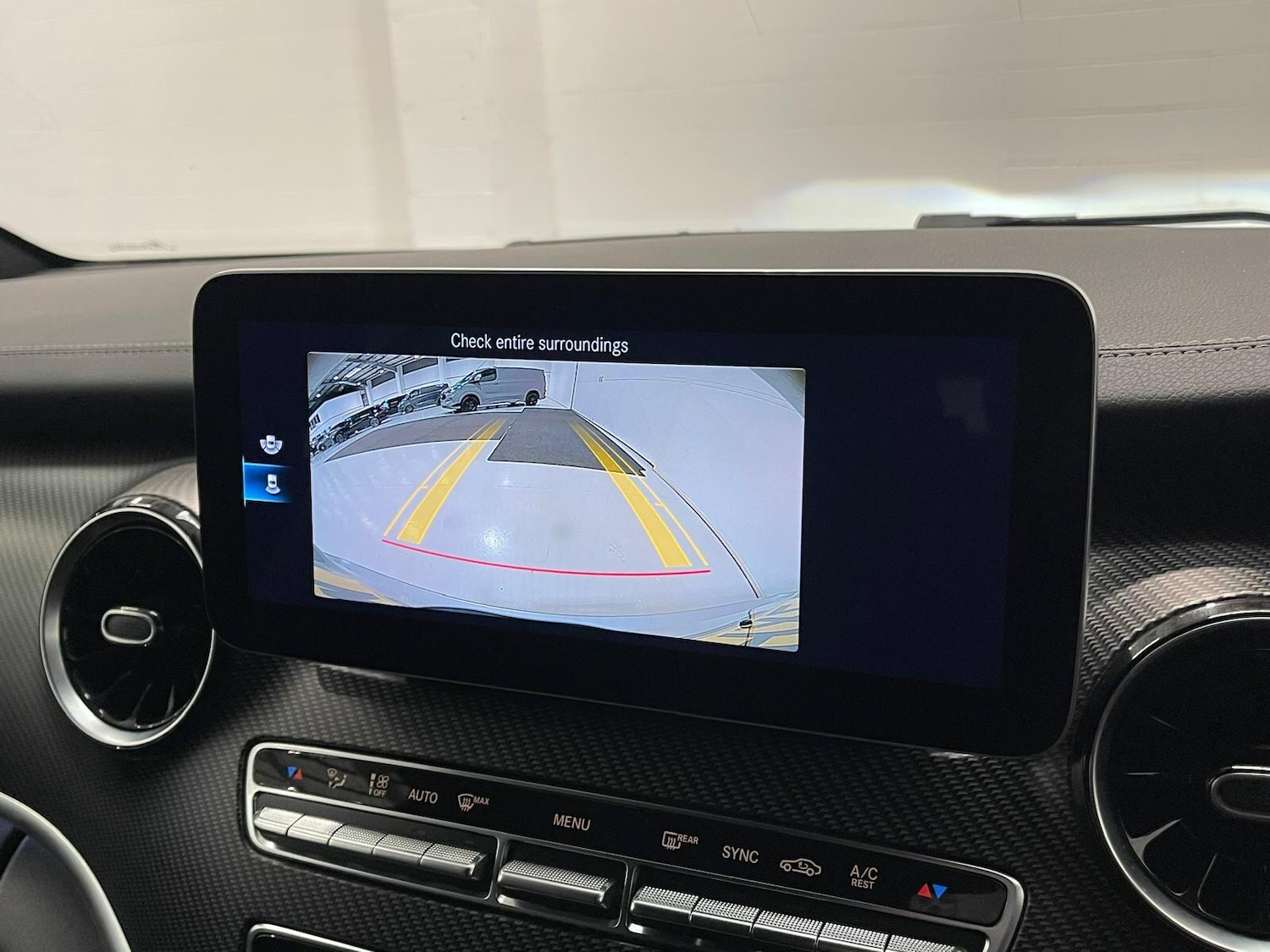 Used Mercedes-Benz V-Class 2022 for sale - 76398214: Photo 14