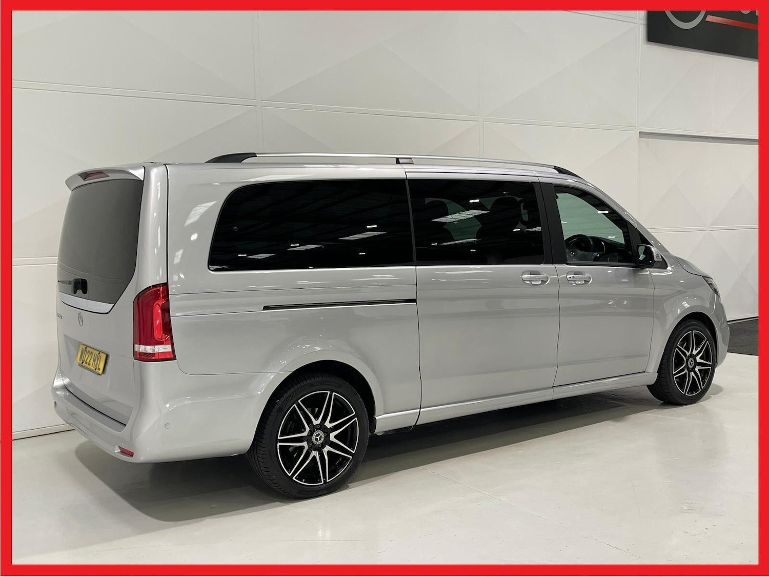 Used Mercedes-Benz V-Class 2022 for sale - 76398214: Photo 4