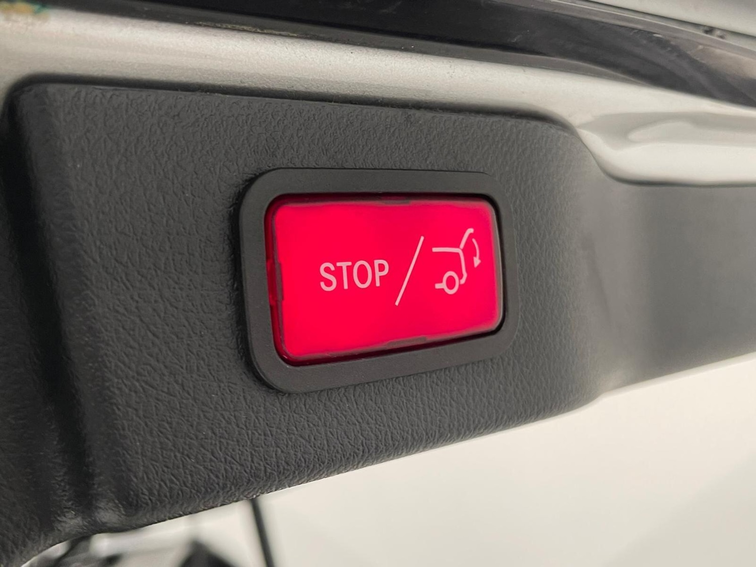 Used Mercedes-Benz V-Class 2022 for sale - 76398214: Photo 55