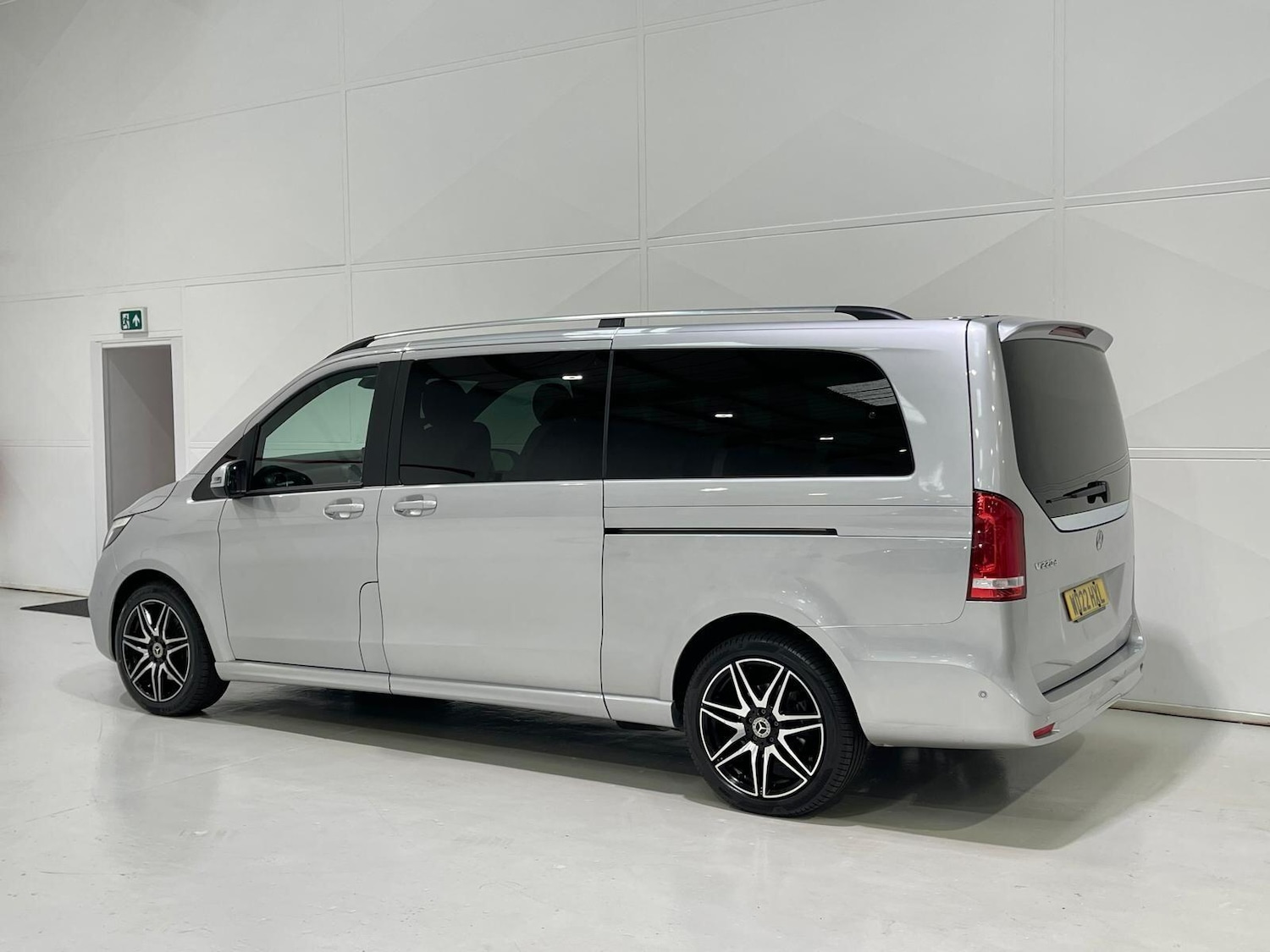 Used Mercedes-Benz V-Class 2022 for sale - 76398214: Photo 71