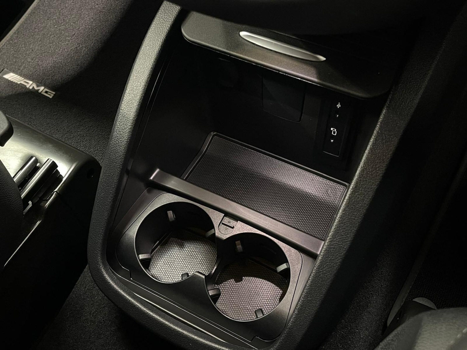 Used Mercedes-Benz V-Class 2022 for sale - 76398214: Photo 86