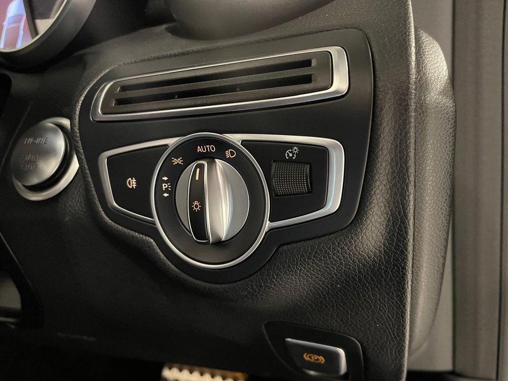 Used Mercedes-Benz C Class 2018 for sale - 76496439: Photo 25