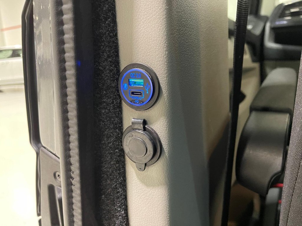 Used Volkswagen Transporter 2018 for sale - 77463703: Photo 22