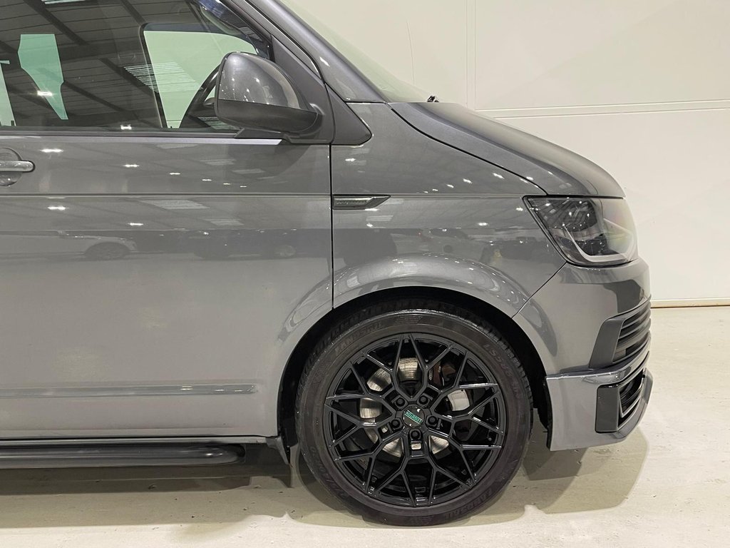 Used Volkswagen Transporter 2018 for sale - 77463703: Photo 25