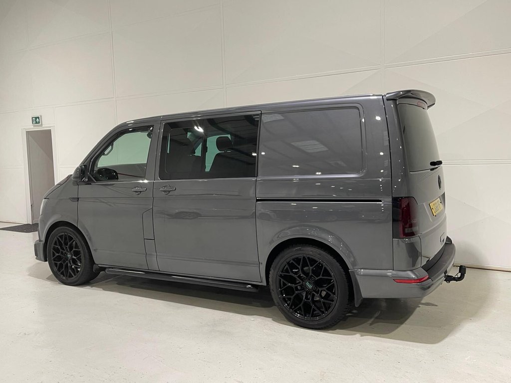 Used Volkswagen Transporter 2018 for sale - 77463703: Photo 5
