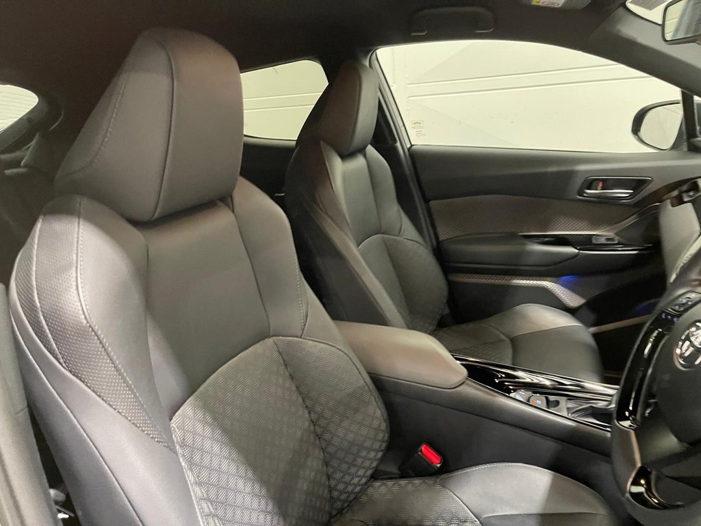 Used Toyota C-HR 2022 for sale - 76655441: Photo 27
