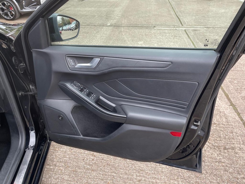 Used Ford Focus 2018 for sale - 78082610: Photo 17