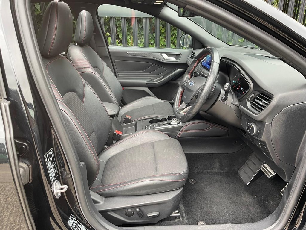 Used Ford Focus 2018 for sale - 78082610: Photo 19