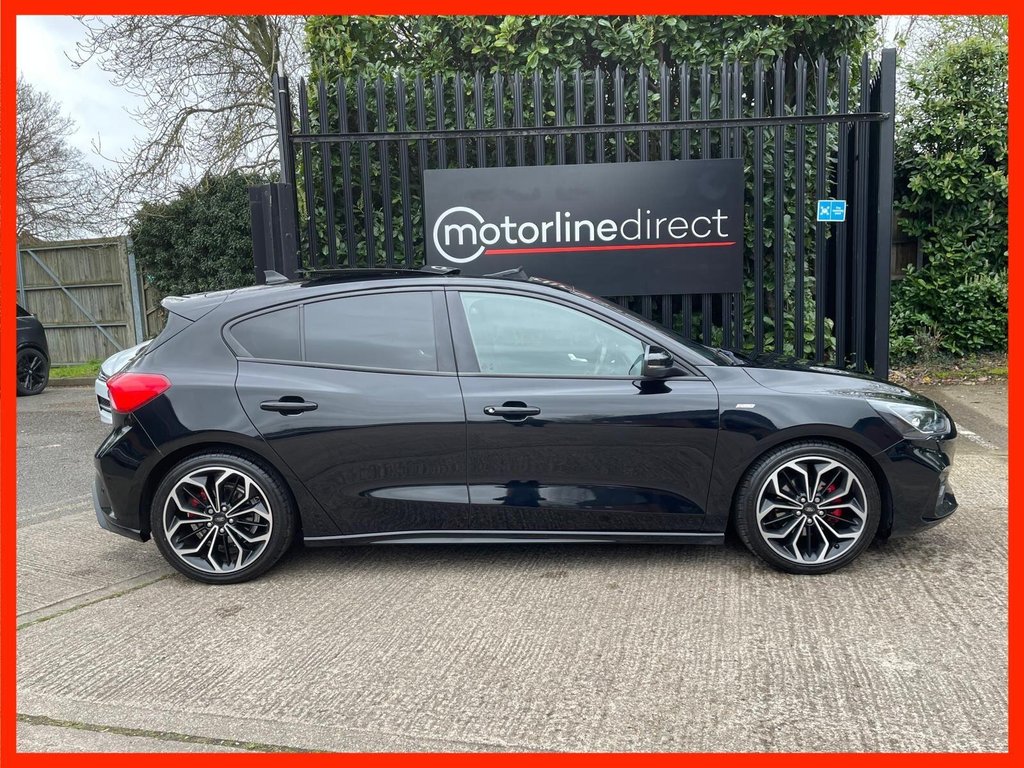 Used Ford Focus 2018 for sale - 78082610: Photo 2