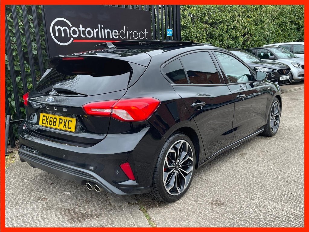 Used Ford Focus 2018 for sale - 78082610: Photo 3