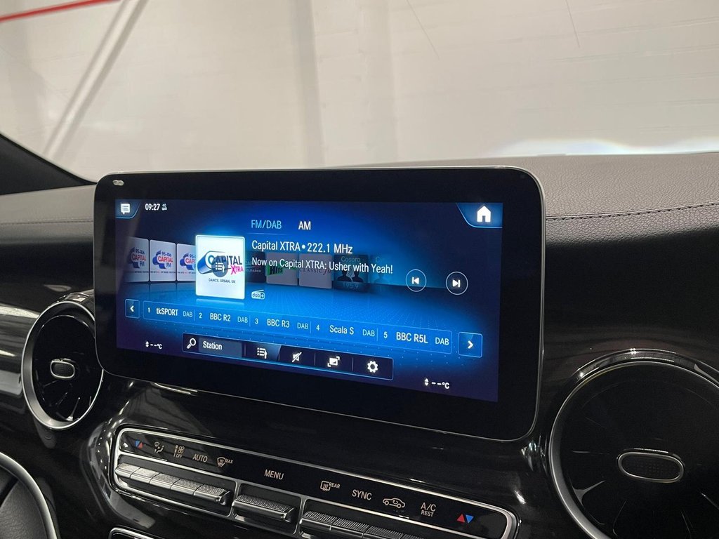 Used Mercedes-Benz V-Class 2022 for sale - 76496435: Photo 19