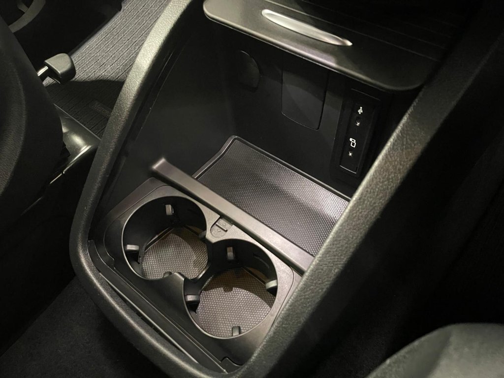 Used Mercedes-Benz V-Class 2022 for sale - 76496435: Photo 21