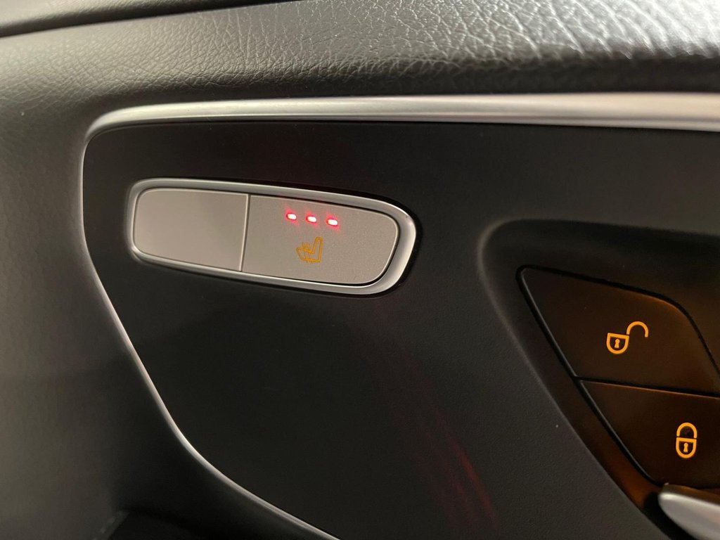 Used Mercedes-Benz V-Class 2022 for sale - 76496435: Photo 27