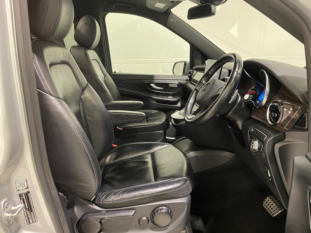 Used Mercedes-Benz V-Class 2022 for sale - 76496435: Photo 28