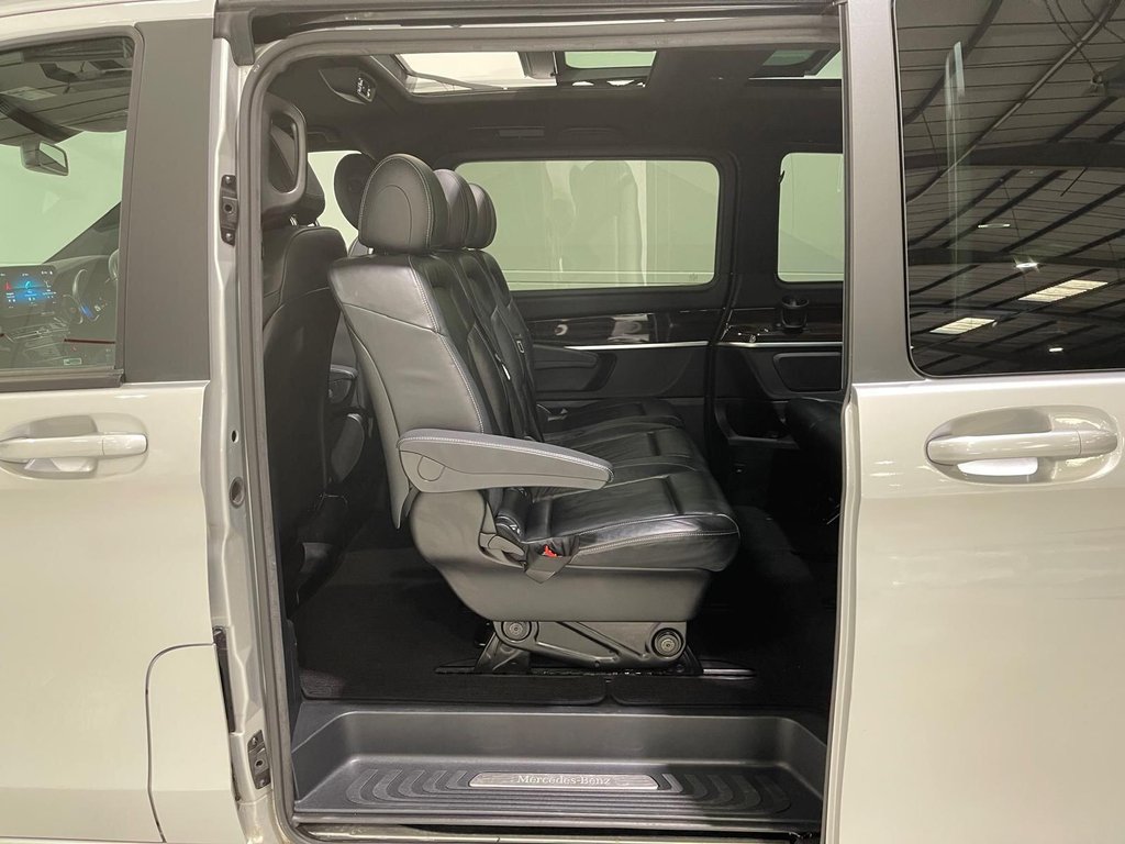 Used Mercedes-Benz V-Class 2022 for sale - 76496435: Photo 36
