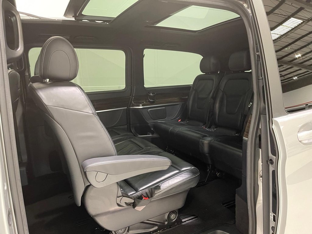 Used Mercedes-Benz V-Class 2022 for sale - 76496435: Photo 37