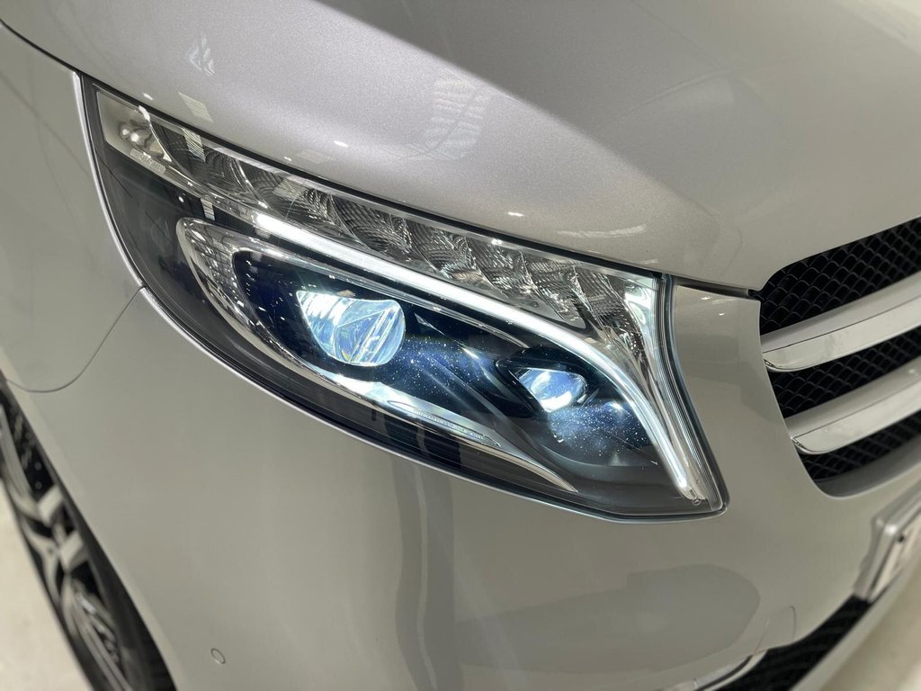 Used Mercedes-Benz V-Class 2022 for sale - 76496435: Photo 46