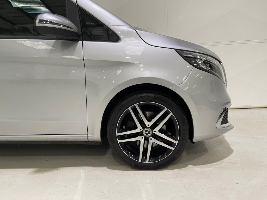 Used Mercedes-Benz V-Class 2022 for sale - 76496435: Photo 47