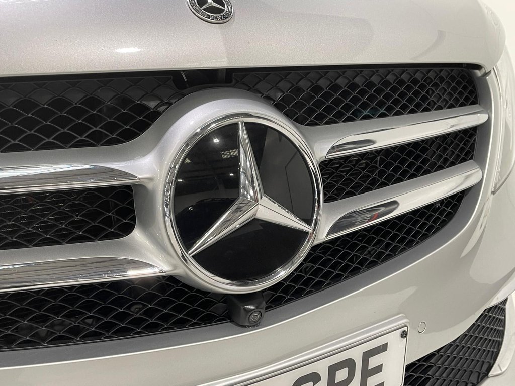 Used Mercedes-Benz V-Class 2022 for sale - 76496435: Photo 49