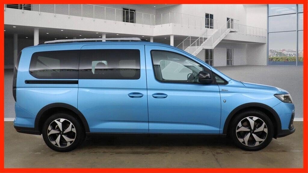 Used Ford Tourneo Connect 2022 for sale - 76481952: Photo 3