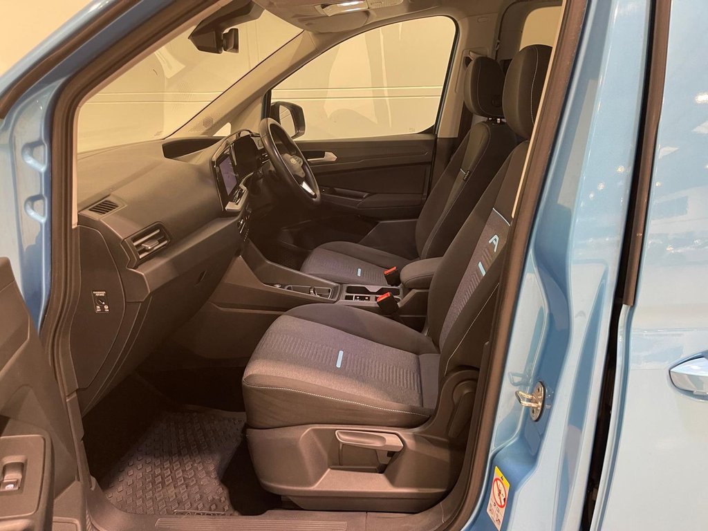 Used Ford Tourneo Connect 2022 for sale - 76481952: Photo 30