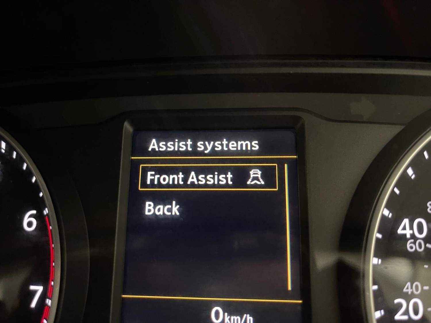 Used Volkswagen Caravelle 2018 for sale - 76398311: Photo 22