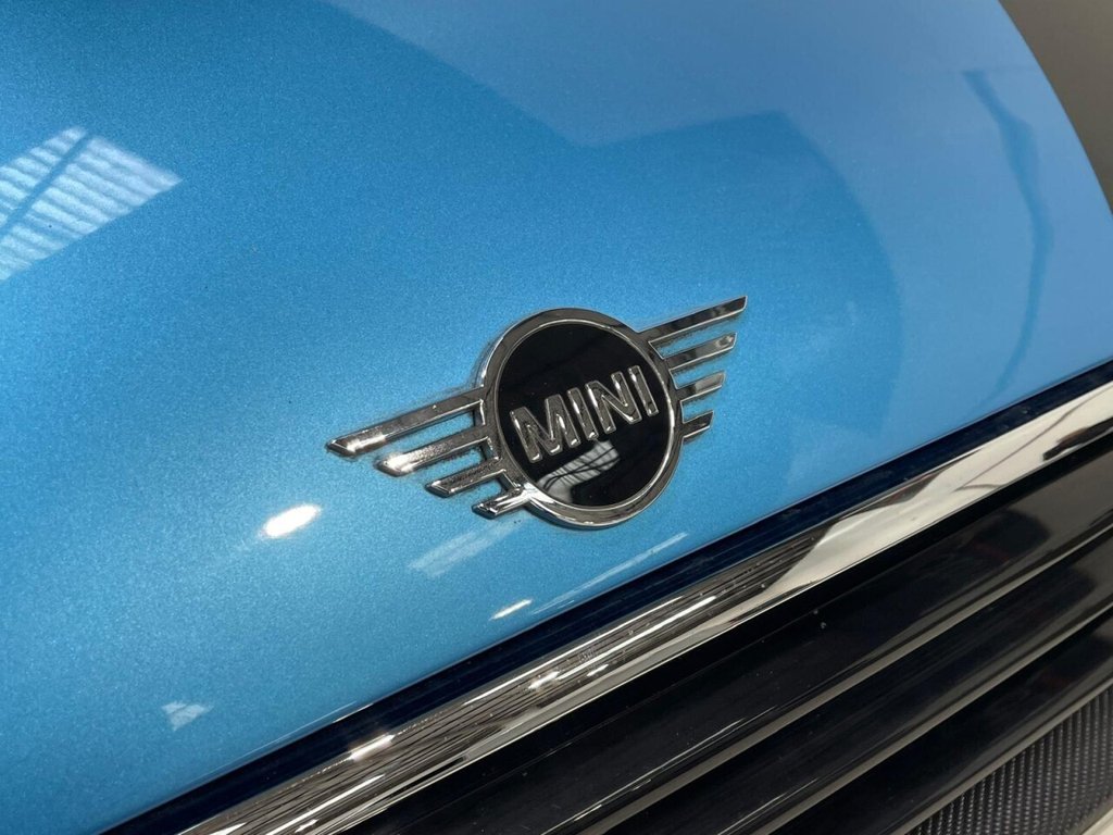 Used MINI Convertible 2018 for sale - 76481559: Photo 44