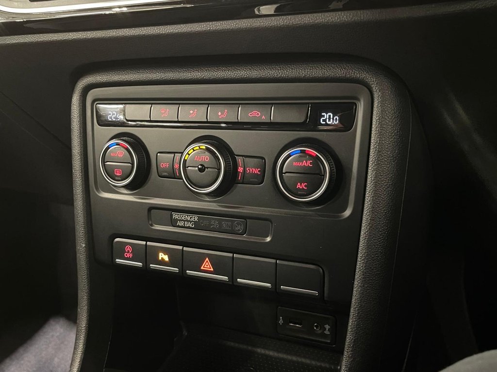 Used Volkswagen Beetle 2016 for sale - 76558893: Photo 20