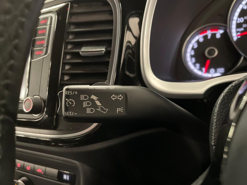 Used Volkswagen Beetle 2016 for sale - 76558893: Photo 24