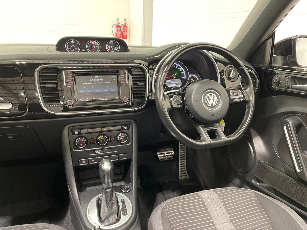Used Volkswagen Beetle 2016 for sale - 76558893: Photo 33